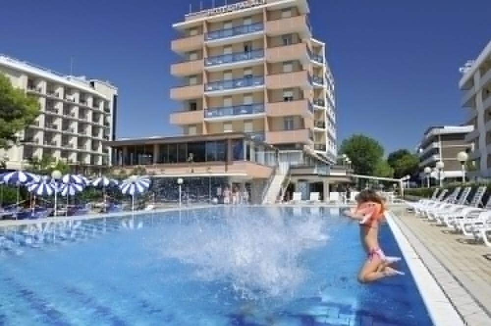 Hotel Palace Bibione Zewnętrze zdjęcie