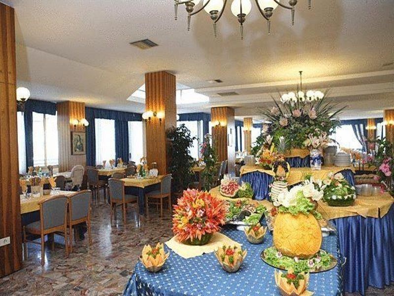 Hotel Palace Bibione Zewnętrze zdjęcie